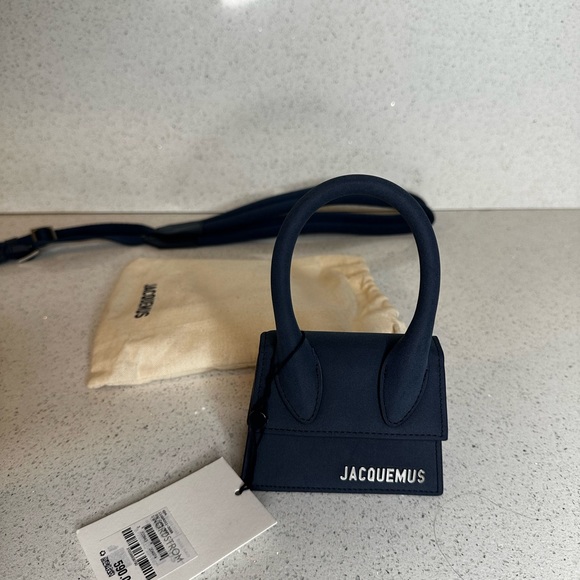 Bought it online & is small. I will sell it for the original price without tax. - Picture 6 of 6